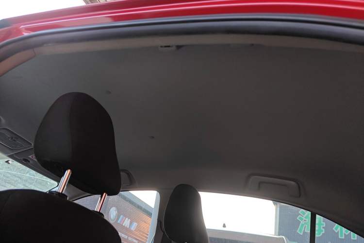 Used Toyota YARiS L 2017 1.5E CVT Dynamic Edition
