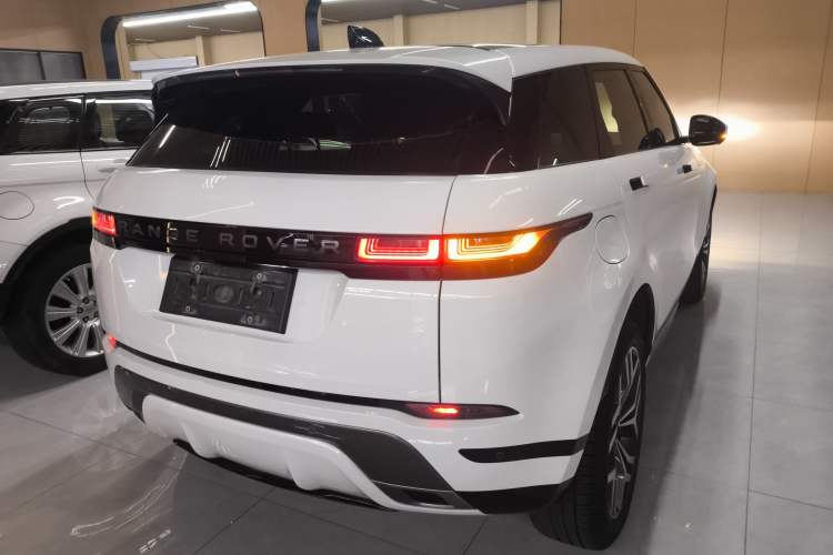 Used Land Rover Range Rover Evoque 2020 249 PS R-DYNAMIC SE Sport Technology Edition
