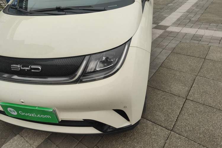 Used BYD Dolphin 2023 420 km Fashion Edition
