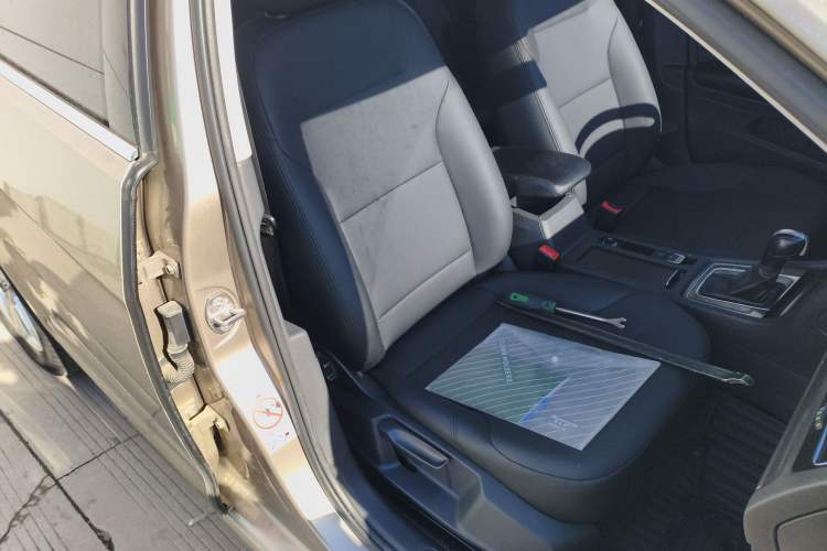 Used Volkswagen Golf 2015 1.4TSI Automatic Comfort Model
