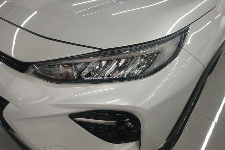 Used Toyota Wildlander 2022 Dual-Engine 2.5L E-CVT Two-Wheel Drive Luxury PLUS Edition
