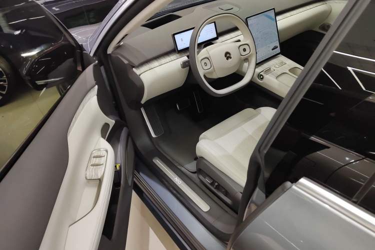 Used Nio ET7 2024 75 kWh Executive Edition
