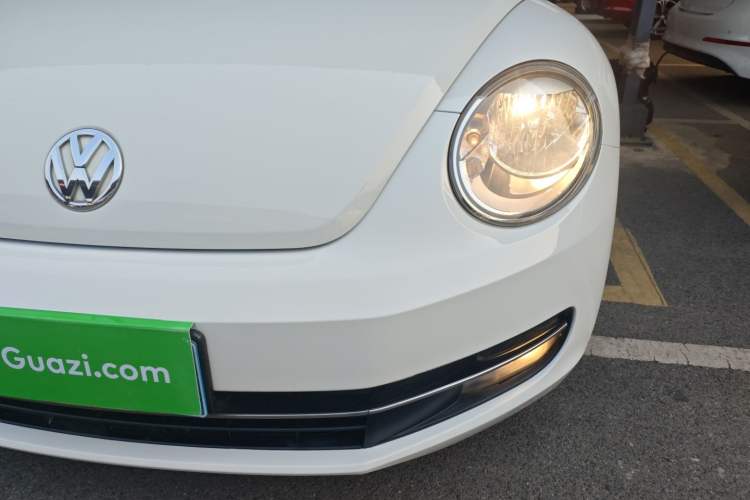 Used Volkswagen Beetle 2015 180TSI model
