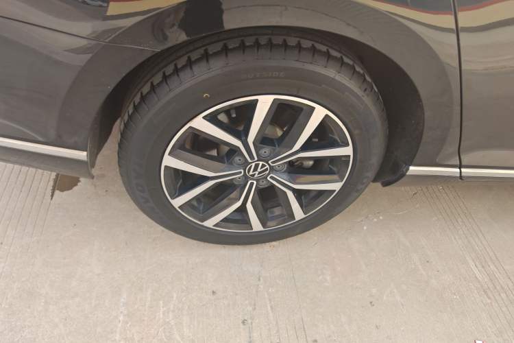 Used Volkswagen Magotan 2020 330TSI DSG Leading Model
