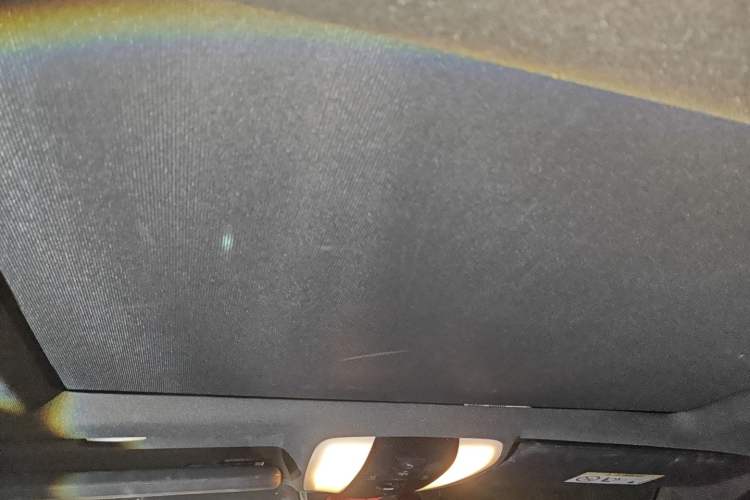 Used Mercedes-Benz GLK-Class 2015 GLK 260 4MATIC Dynamic Edition Ultimate Version
