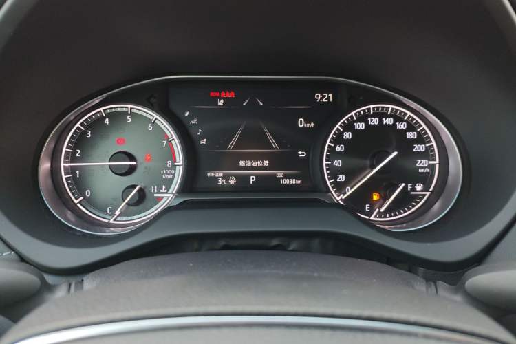 Used Toyota Harrier 2023 2.0L CVT Two-Wheel Drive Deluxe Edition