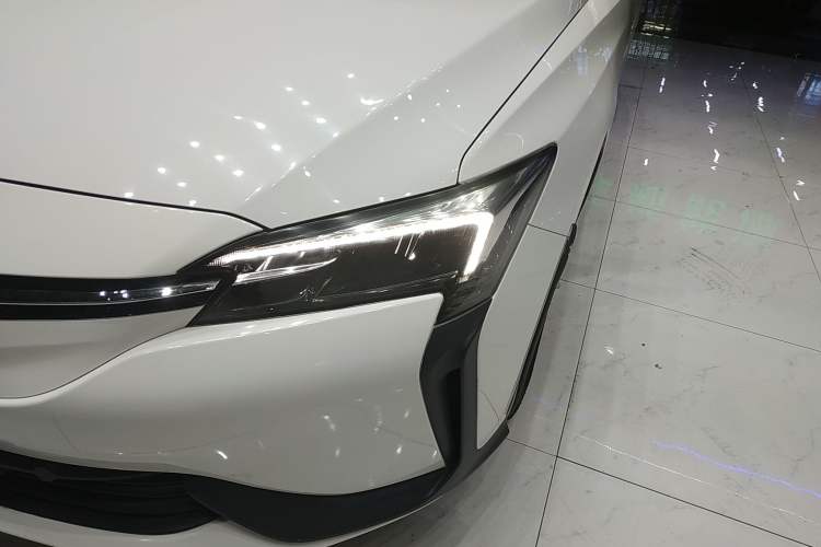 Used Buick Velite 6 2019 Connected Fashion Model Custom Edition
