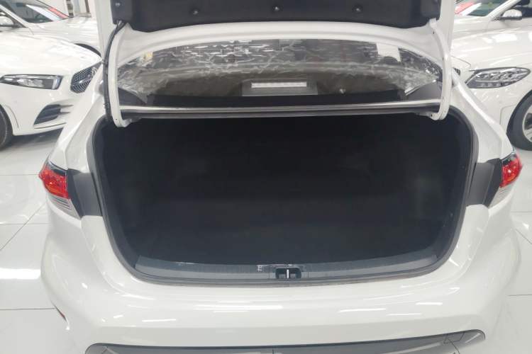 Used Toyota Levin 2021 185T CVT Luxury Edition
