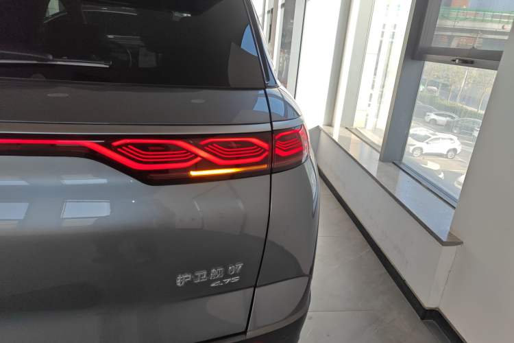 Used BYD Frigate 07 2024 Honor Edition DM-p 175KM All-Wheel-Drive Flagship Model
