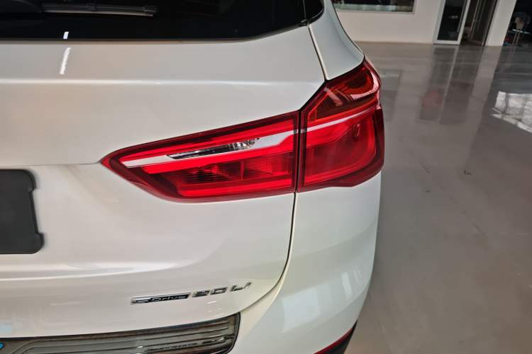 Used BMW X1 2019 sDrive20Li Leading Model
