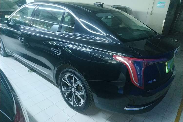 Used Hongqi E-QM5 2021 Charging Version Flagship Edition
