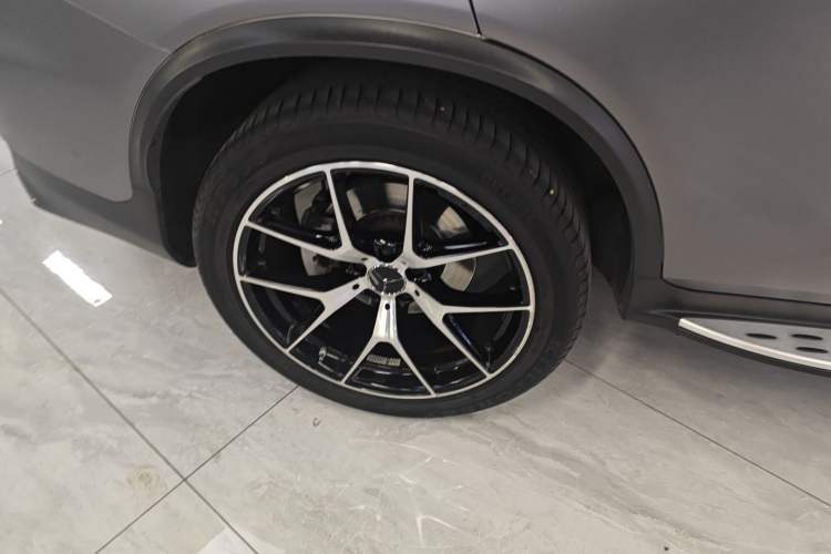 Used Mercedes-Benz GLC Coupe AMG 2020 AMG GLC 43 4MATIC Coupe SUV
