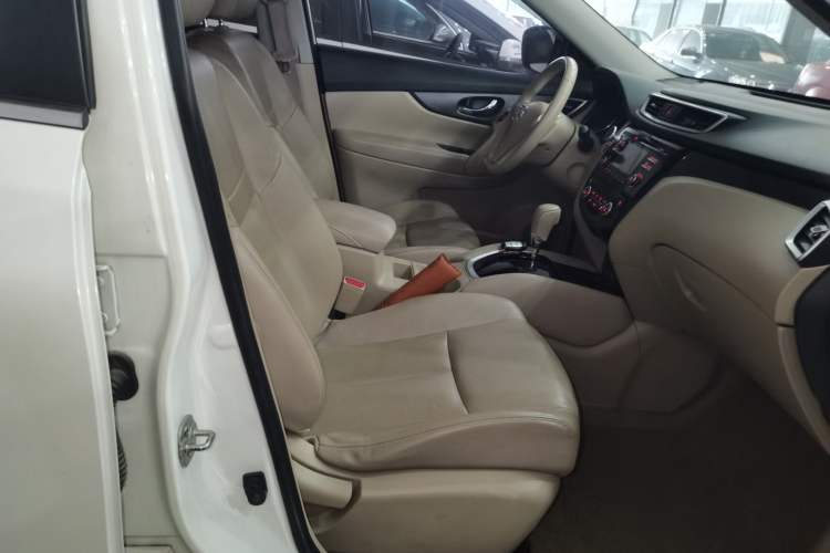 Used Nissan X-Trail 2014 2.0L CVT Comfort Edition 2WD