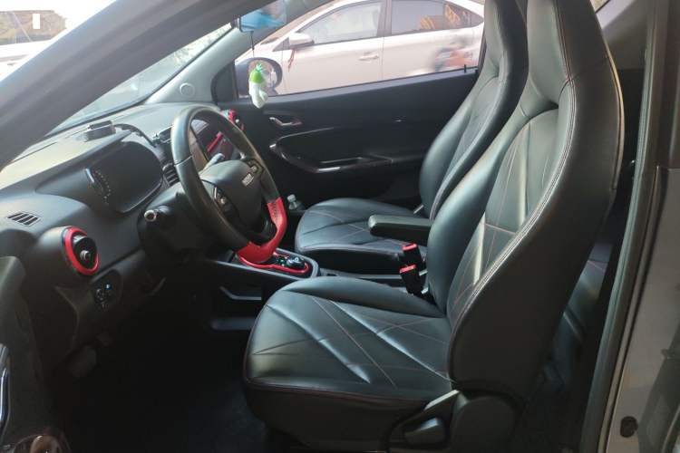 Used Chery Little Ant 2022 Sweet Pink Edition Half-Sugar Version Lithium Iron Phosphate 30 kW 301 km
