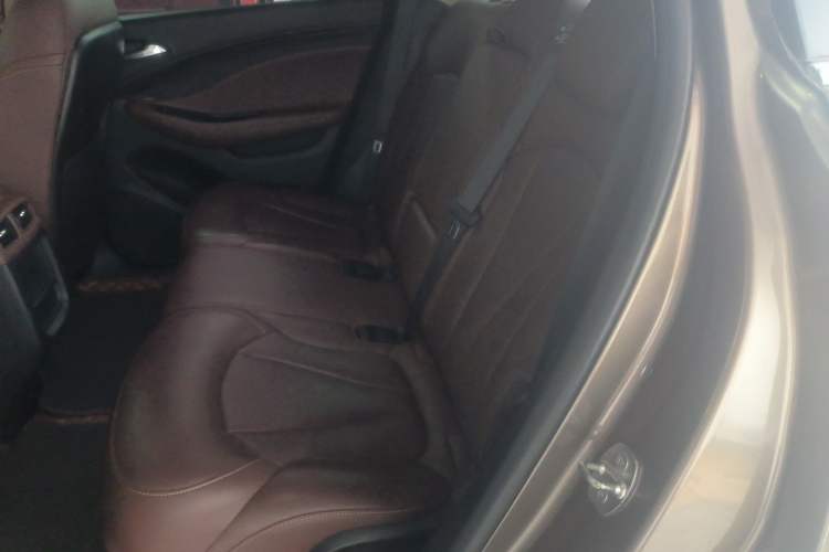 Used Buick Envision 2017 28T Four-Wheel Drive Luxury Model
