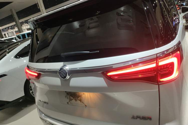 Used Buick GL8 2023 ES Lu Zun Comfort Model
