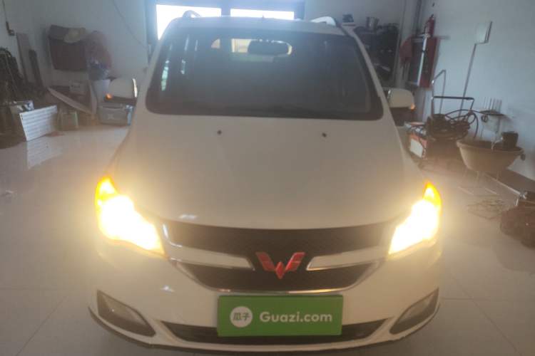 Used Wuling Hongguang 2015 1.5L S1 Comfort China V Standard
