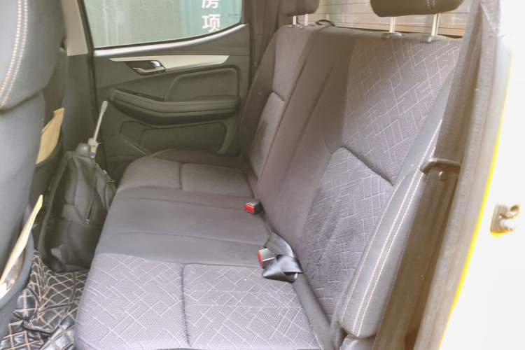 Used Isuzu JLM 2020 2.4T 4x4 Gasoline Leading-Edge GuoVI Ruimai S Standard Wheelbase 4K22D4T
