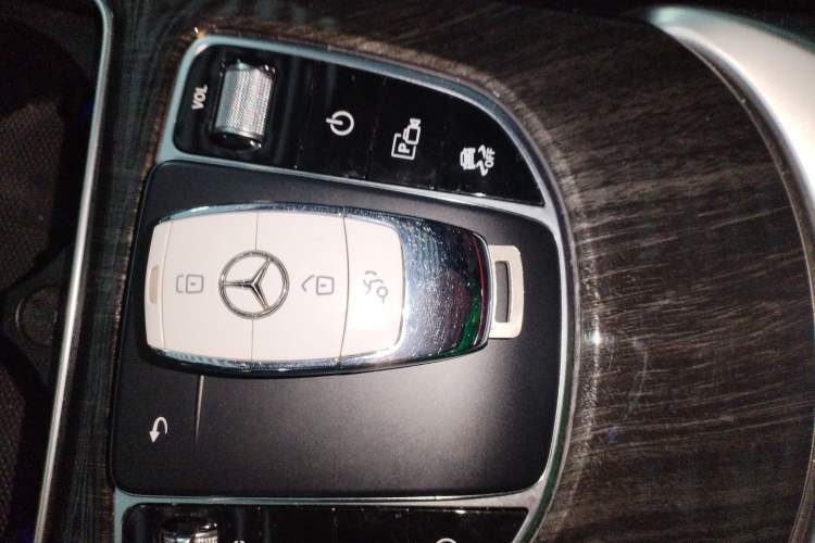 Used Mercedes-Benz GLC Coupe 2021 GLC 260 4MATIC Coupe SUV
