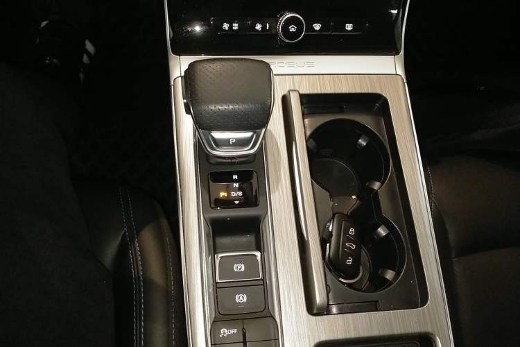 Used Roewe RX5 2022 330TGI Automatic National Style Edition
