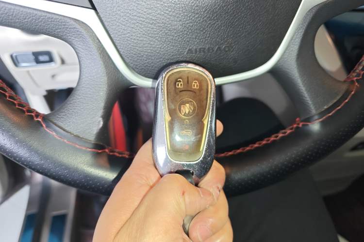 Used Buick GL8 2023 Land Executive Class Smart Enjoyment Model
