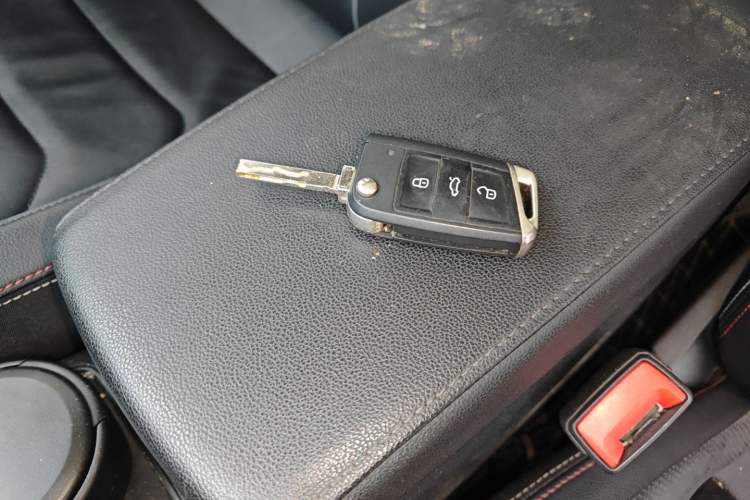 Used Volkswagen Tayron 2019 330TSI Two-Wheel Drive Luxury Model China VI Standard
