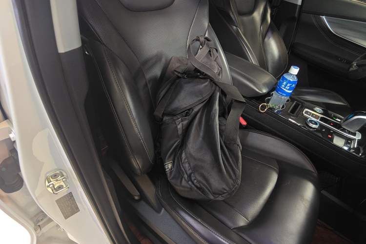 Used Chery Tiggo 8 PLUS 2022 Kunpeng Edition 390TGDI DCT Passion Version