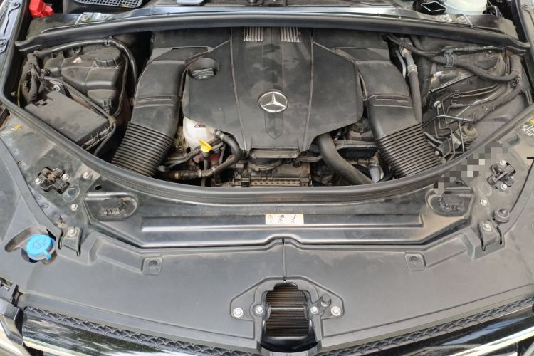 Used Mercedes-Benz R-Class 2017 R 320 4MATIC Business Edition Prestige Model
