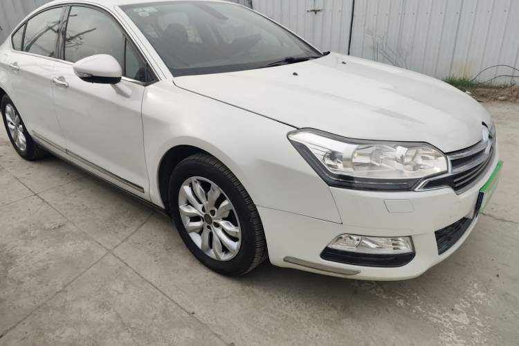 Used Citroen C5 2013 2.3L Automatic Zunyu Model
