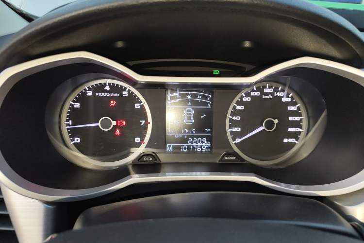 Used Geely Auto Emgrand GL 2017 1.8L Manual Elite Model
