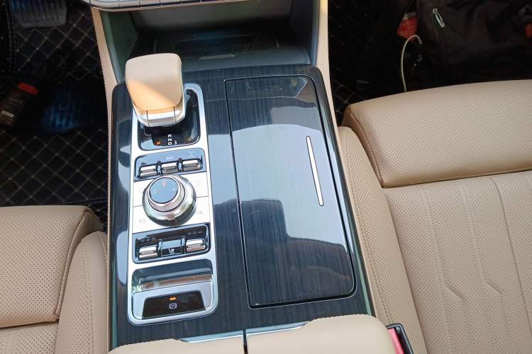 Used  BJ60 Leiting 2024 Magic Electric Drive Advanced Version 7 Seats