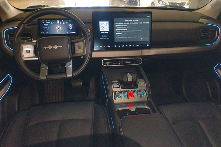 Used  Titanium 3 2025 501 km All-Wheel Drive Intelligent Driving Max Edition