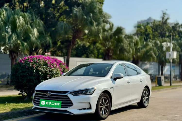 Used BYD Qin Pro New Energy 2019 DM Super Edition 1.5TI Automatic Smart Connect X-Trail Model China VI Standard