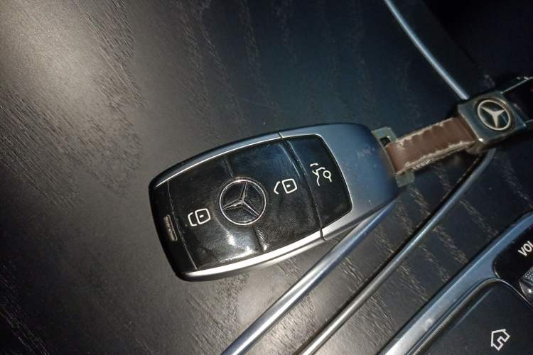 Used Mercedes-Benz C-Class 2021 C 200 L Fashion Edition Sport Version
