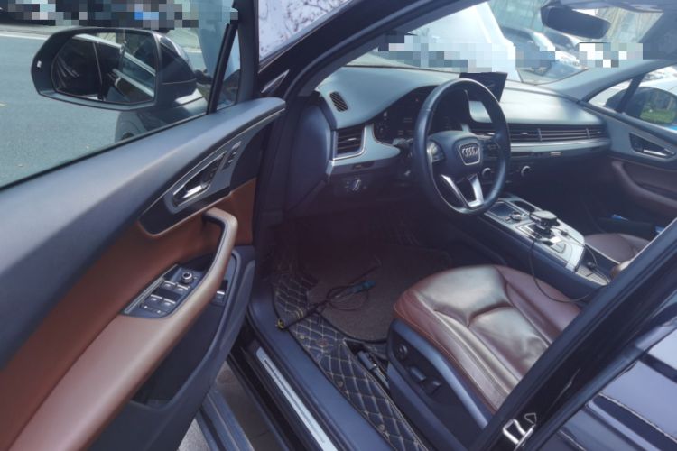 Used Audi Q7 2018 45 TFSI Technology Edition
