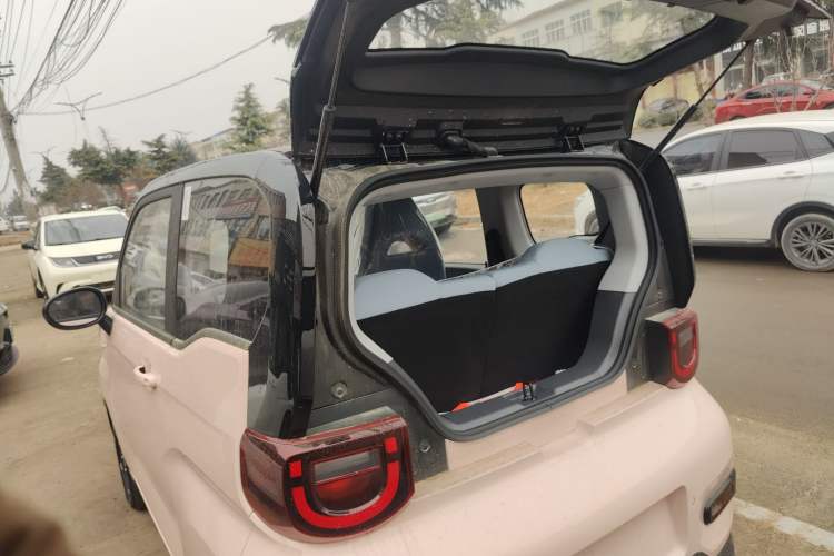 Used Chery QQ Ice Cream 
