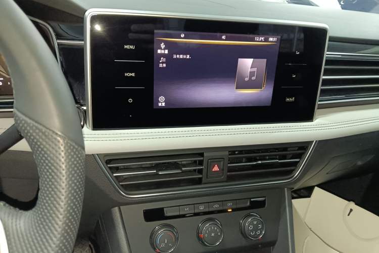 Used Volkswagen Tiguan L 2023 330TSI Automatic Two-Wheel Drive Comfort Edition
