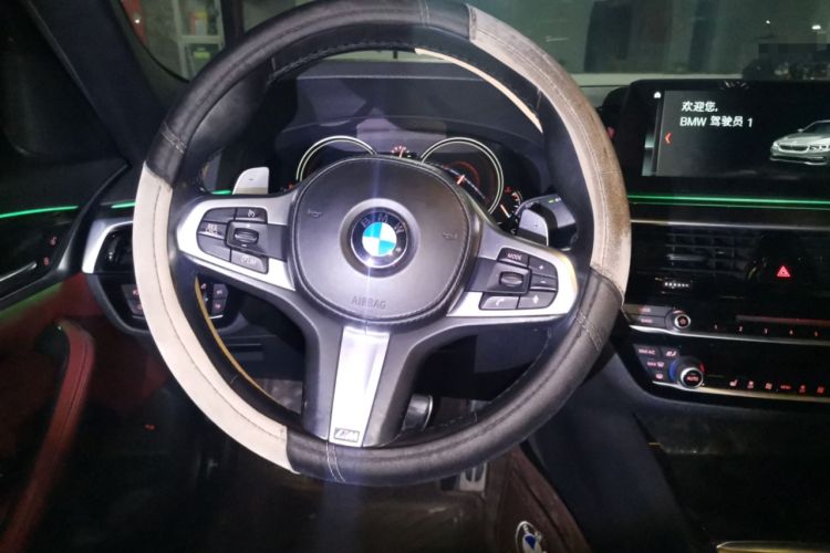 Used BMW 5 Series 2018 Restyled 530Li Leading Edition M Sport Package
