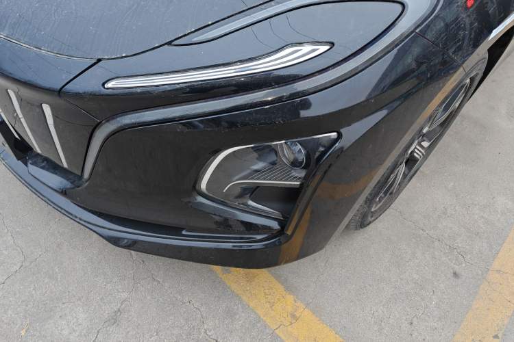 Used Hongqi E-QM5 2023 Revised Version Basic Travel Edition
