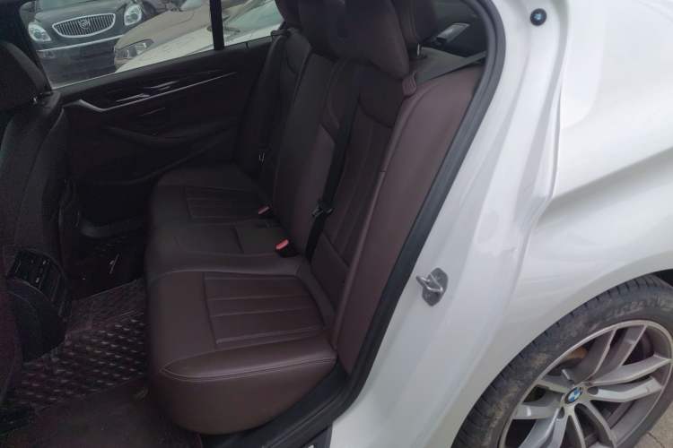 Used BMW 5 Series 2020 525Li M Sport Package