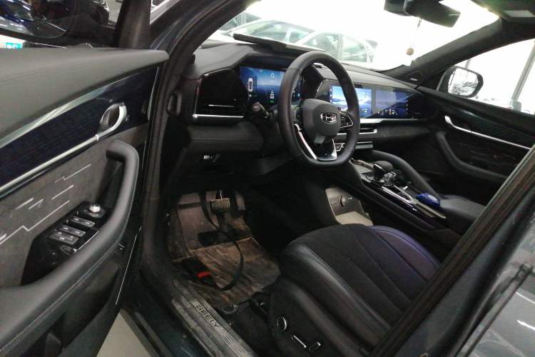 Used Geely Auto Monjaro L 2022 1.5T Thunder Hi·F Plug-in Hybrid Super Rui
