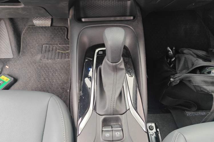 Used Toyota Corolla 2023 1.8L Smart Electric Hybrid Dual-Motor Elite Edition
