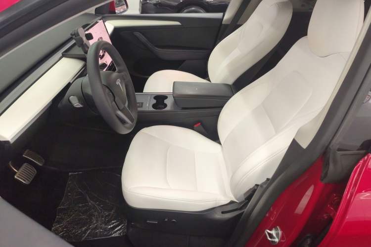 Used Tesla Model Y 2022 Rear-Wheel-Drive Version