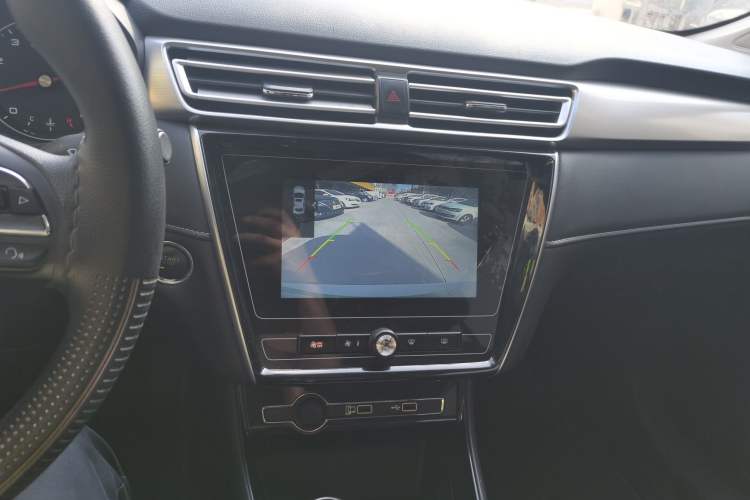 Used Roewe i5 2019 1.5L Manual 4G Connect Leehao Flagship Edition
