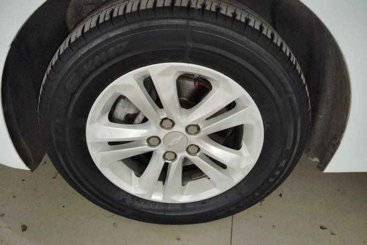 Used Chevrolet Cruze 2015 1.5L Classic SL MT
