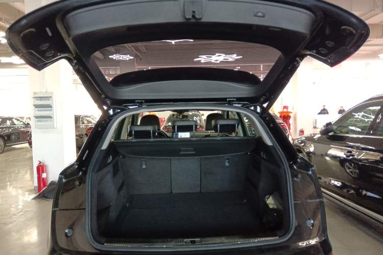 Used Audi Q5L 2020 Revised 40 TFSI Prestige Edition
