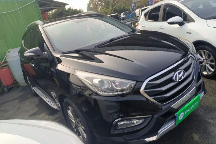 Used Hyundai ix35 2015 2.0L Automatic 2WD Smart Type China IV
