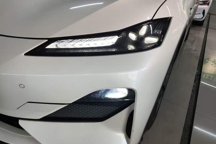 Used  SL03 2022 1.5L 1200 Extended-Range Version
