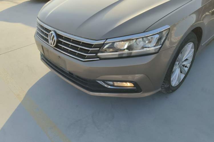 Used Volkswagen Passat 2017 330TSI DSG Luxury Edition
