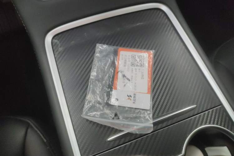 Used Tesla Model Y 2024 Rear-Wheel-Drive Version
